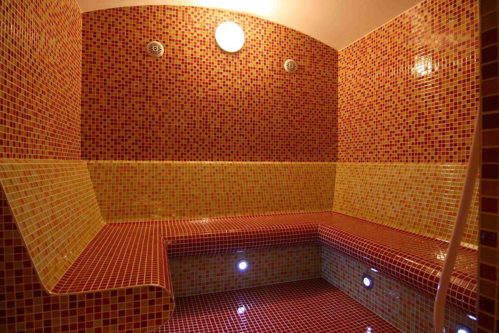 Hotel S-Centrum Decin Eksteriør billede
